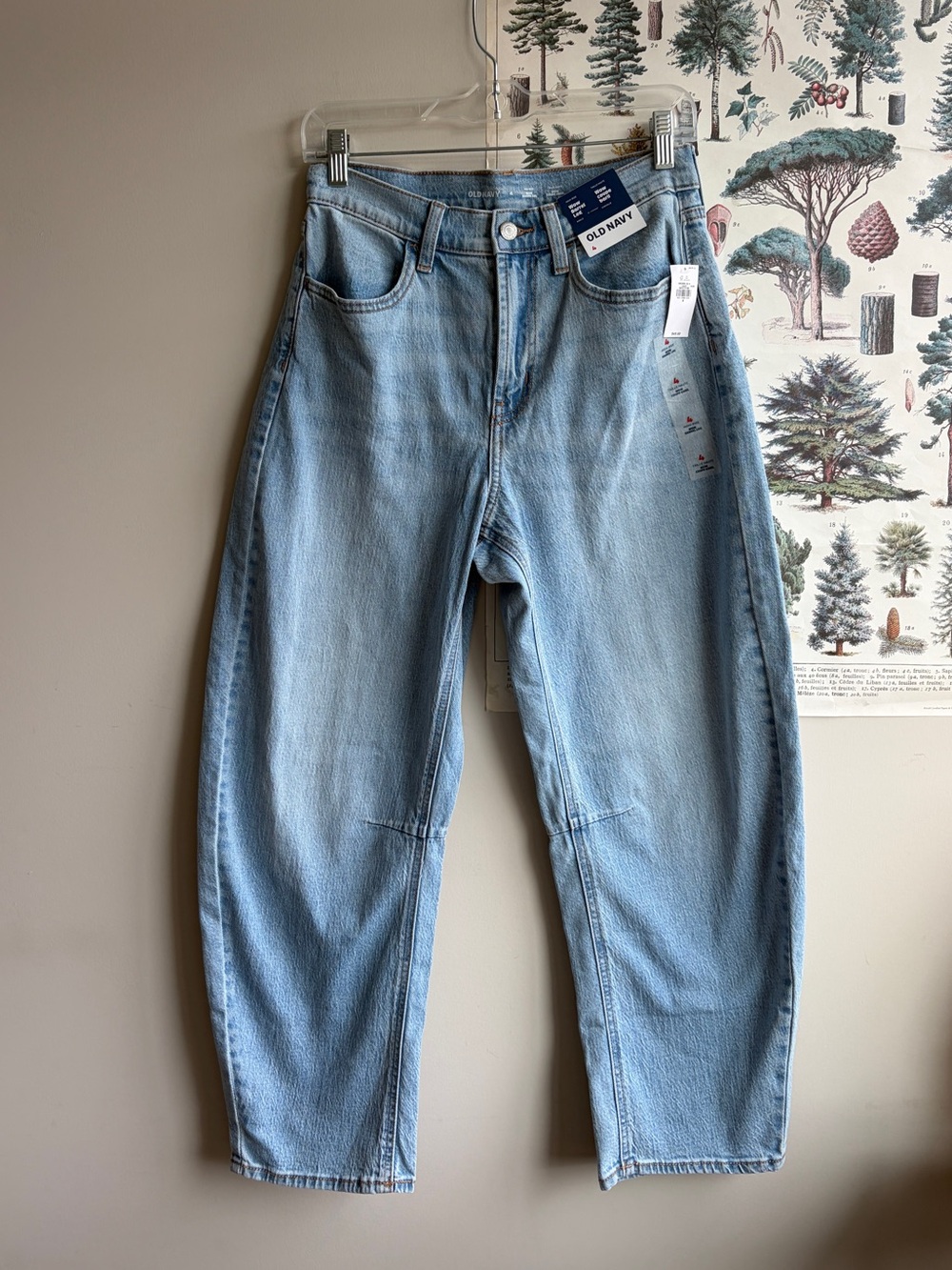 Old Navy Wow Barrel Jean Size 4